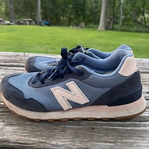 New Balance 515 Classic Blue & White Throwback Women's Sz 7 Sneakers (Boys 5.5)